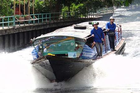 klongs-boats-bangkok